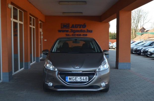 Peugeot 208 1.2 VTi Puretech Active ! 131.059 K...