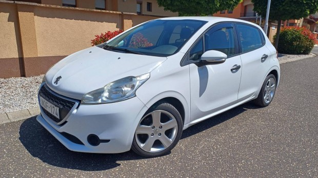 Peugeot 208 1.4 HDi Van 141E KM - Klíma - Tempo...