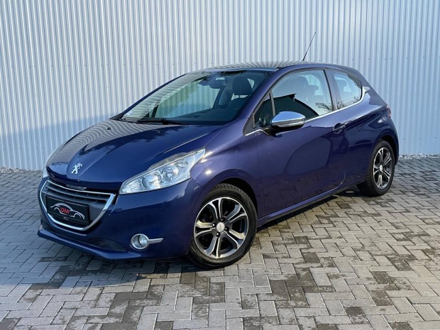 Peugeot 208 1.6 e-HDi Allure Navi.PDC.Flbr.PA...