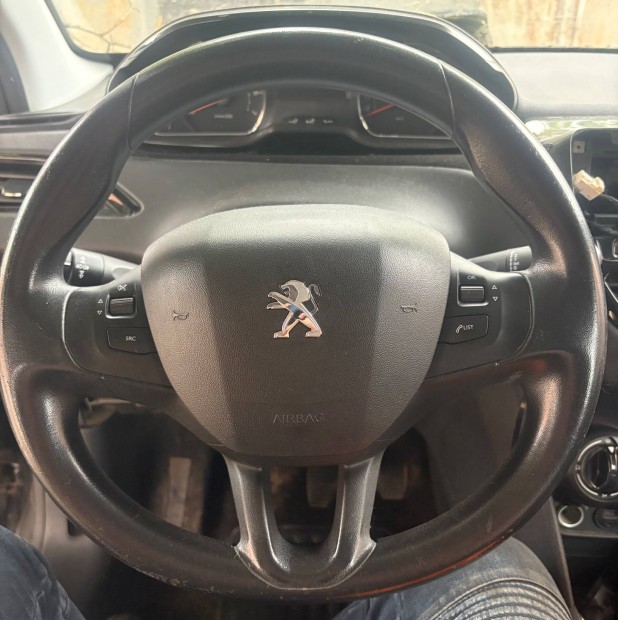 Peugeot 208 2008 br kormny