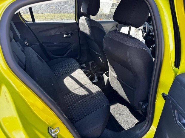 Peugeot 208 2024 benzin alkatrszek eladsa