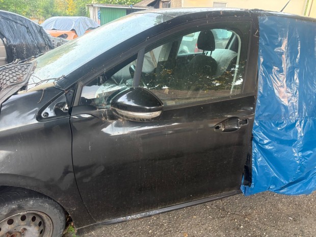 Peugeot 208 bontott alkatrészek