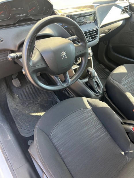 Peugeot 208 lgzsk szett bontva elad