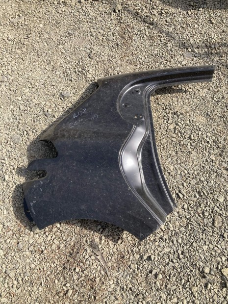 Peugeot 208 vadonatúj jobb hátsó sárvédő elem (16007471480)