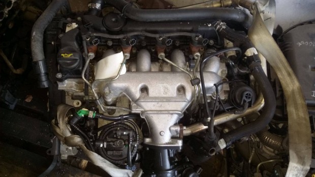 Peugeot 2.0 16v Hdi motor (RHM) elad