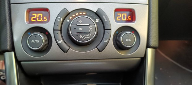 Peugeot 2 zns digit klma