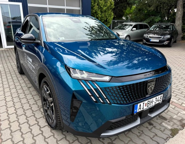 Peugeot 3008 1.2 Hybrid Allure e-DCT6 Teszt AUT...