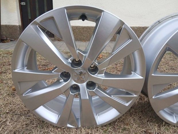 Peugeot 3008 5008 308 508 Traveller Rifter alufelni felni 17" 5x108
