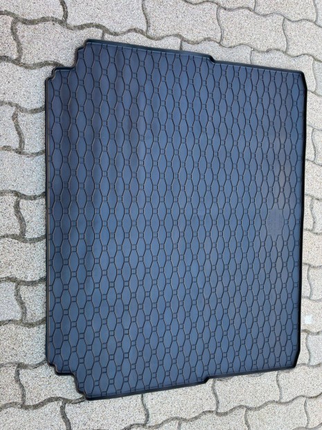 Peugeot 3008 csomagt�rt�lca