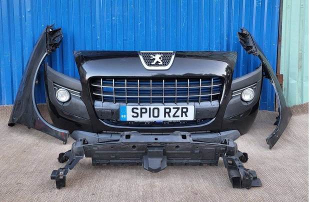 Peugeot 3008 gyári 9685625877 első lökhárító sérülésmentes