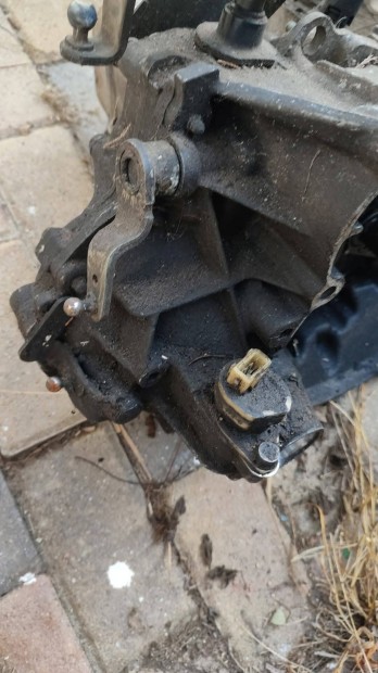 Peugeot 306 1.4 kfx váltó