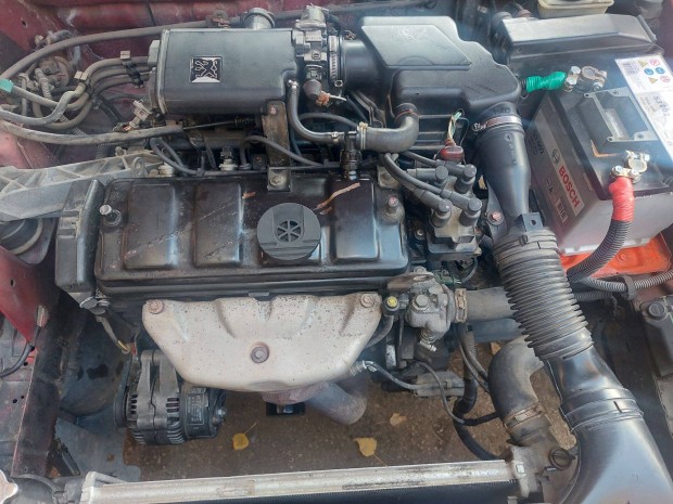 Peugeot 306 1.4 komplett motor KFX