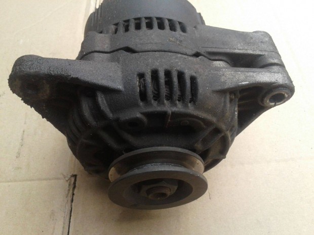 Peugeot 306 2.0 HDI generátor