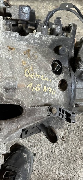 Peugeot 3071.6 benzines váltó eladó.