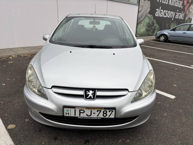 Peugeot 307 1.4 16V Presence Alkalmi ÁR