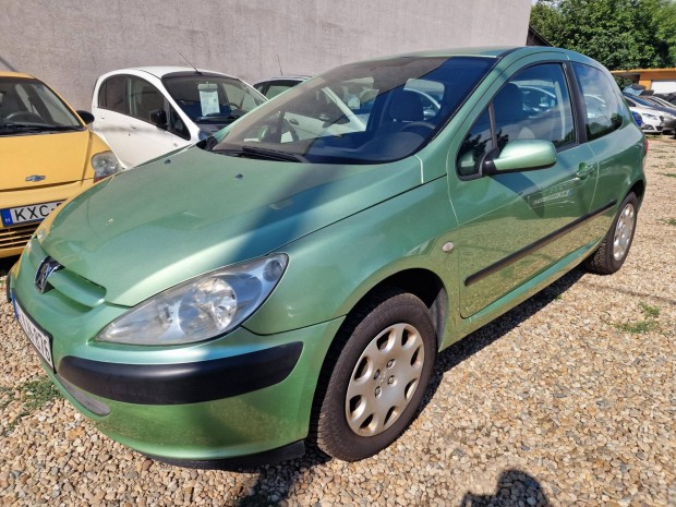Peugeot 307 1.4 16V Profil Frissen szervizelve!...