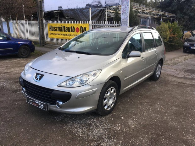 Peugeot 307 1.4 D-Sign Csak Elre Egyeztetett I...