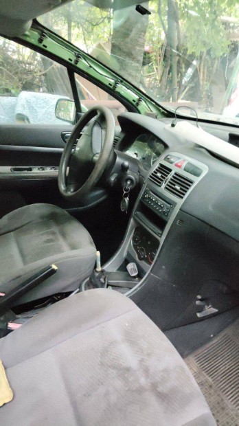 Peugeot 307 1.4 benzin. 2003 Eladó 55000