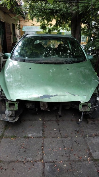 Peugeot 307 1.4 benzin. 2003 Elad 80000 ft