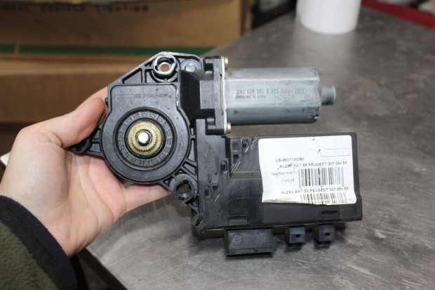 Peugeot 307 2005 bal első ablakemelő motor 9637130580