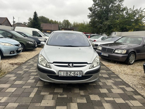 Peugeot 307 2.0 HDi Presence