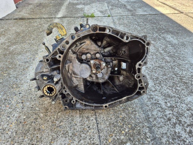 Peugeot 307 2.0 hdi mechanikus v�lt� (20DM09)