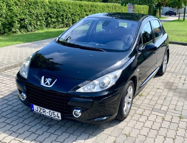 Peugeot 307 2.0i 140 LE benzines