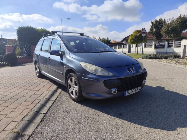 Peugeot 307 Break 1.6 HDi Symbole 274e Km!
