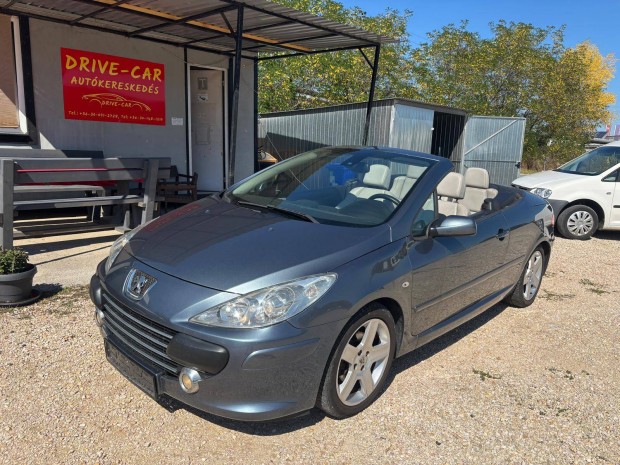 Peugeot 307 CC 2.0 Standard