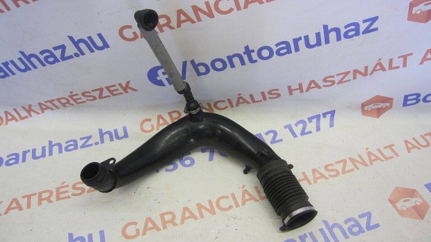 Peugeot 307 Eladó 2.0 d RHF turbó és levegő szűrő közötti cső