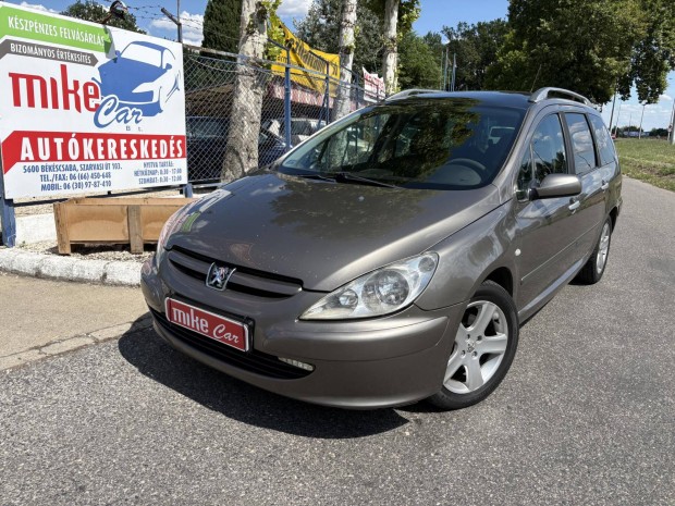 Peugeot 307 SW 2.0 HDi Premium 7 Személyes! Üve...