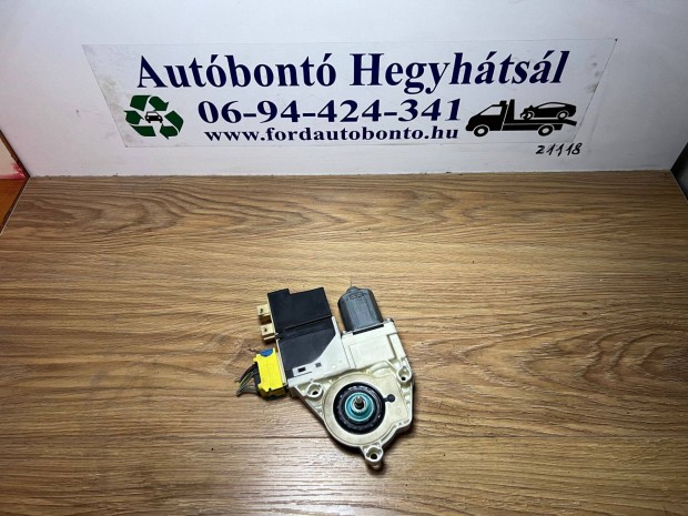 Peugeot 307 SW kombi dízel jobb első ablakemelő motor