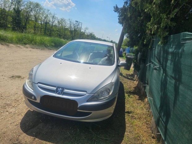 Peugeot 307 első lökhárító 30000
