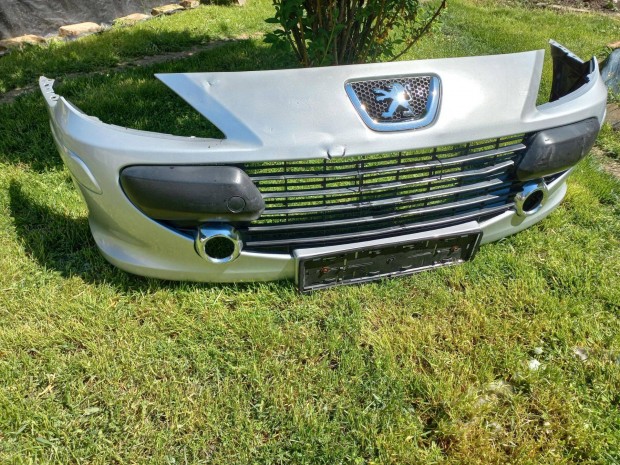 Peugeot 307 facelift s�r�lt els� l�kh�r�t� Ezrc sz�nk�d