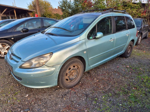 Peugeot 307 kombi alkatr�szei elad�ak