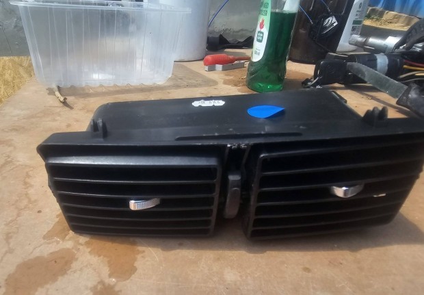 Peugeot 307 középső szellöző rács 4000