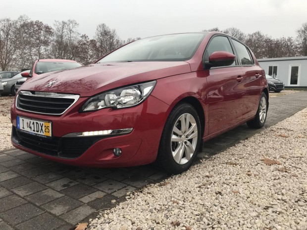 Peugeot 308 1.2 Puretech Active 121000Km. Nagys...