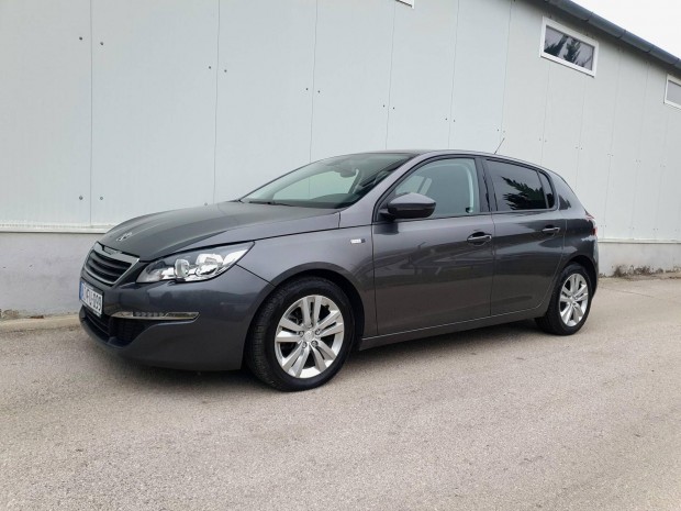 Peugeot 308 1.6 Bluehdi Active Mrkaszervizben...