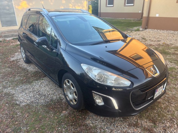 Peugeot 308 1.6 Ehdi 82kw 9HR bonts