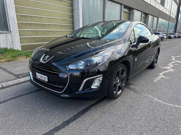 Peugeot 308 CC 200 LE-es. Roland Garros. navi bőr