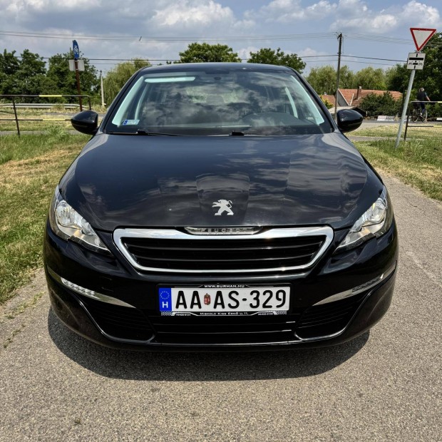 Peugeot 308 SW 1.2 Puretech Access 98.425 km-re...