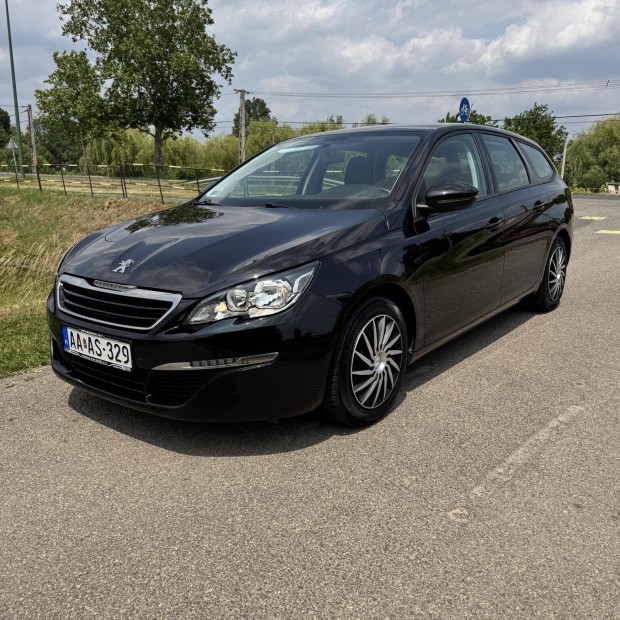 Peugeot 308 SW 1.2 Puretech Access 98.425 km-re...