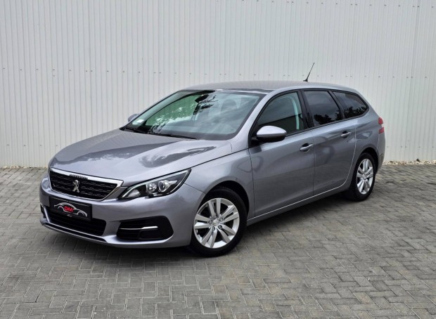 Peugeot 308 SW 1.2 Puretech Allure Navi.Carplay...