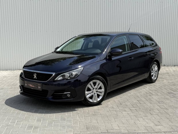 Peugeot 308 SW 1.2 Puretech Allure Navi.PDC.LED...