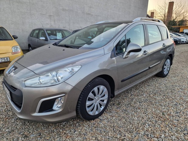 Peugeot 308 SW 1.6 HDi Active+ Panorma vegtet...