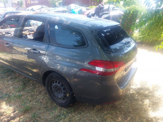 Peugeot 308 SW csomagtérajtó 2019 év