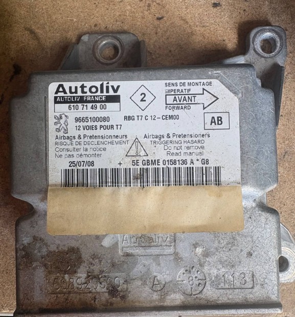 Peugeot 308 airbag vezérlő 9665100080