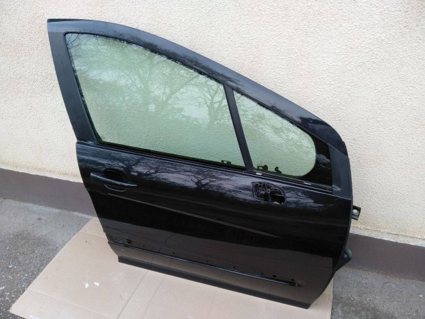 Peugeot 308 bal első ajtó