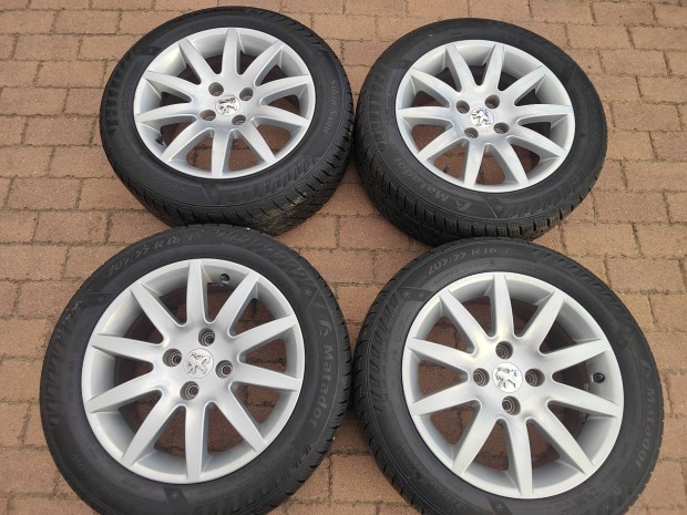 Peugeot 308 gyri 16col alufelni 205/55r16 tli 