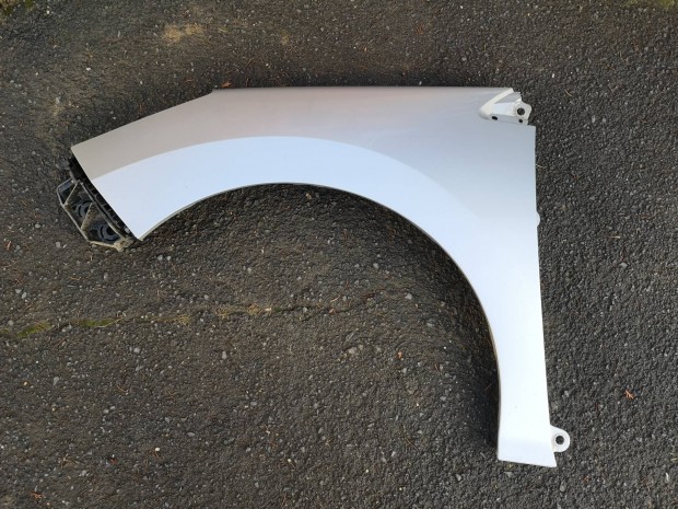 Peugeot 308 gy�ri bal els� s�rv�d� EZR 